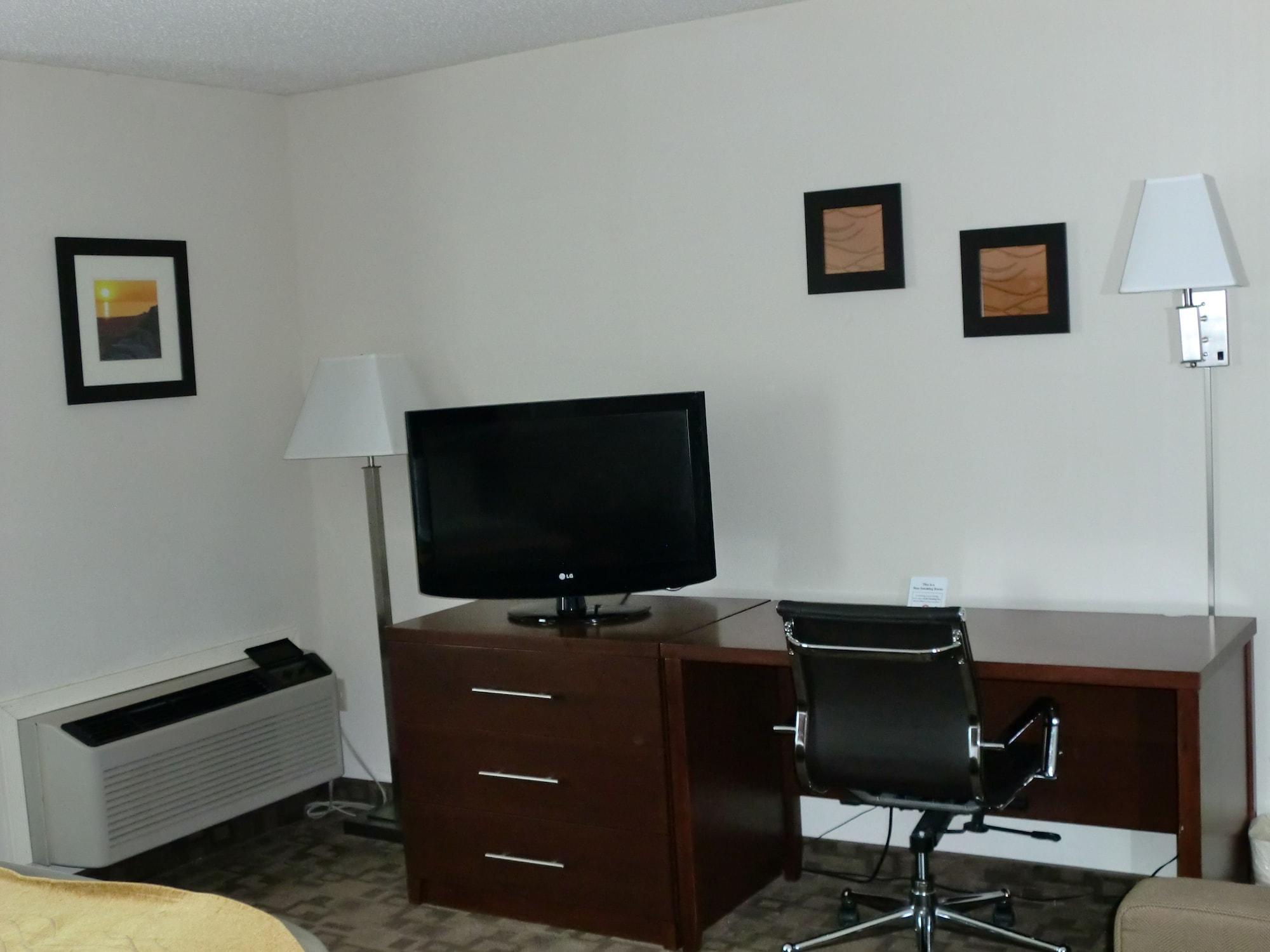 Comfort Inn Birch Run Esterno foto