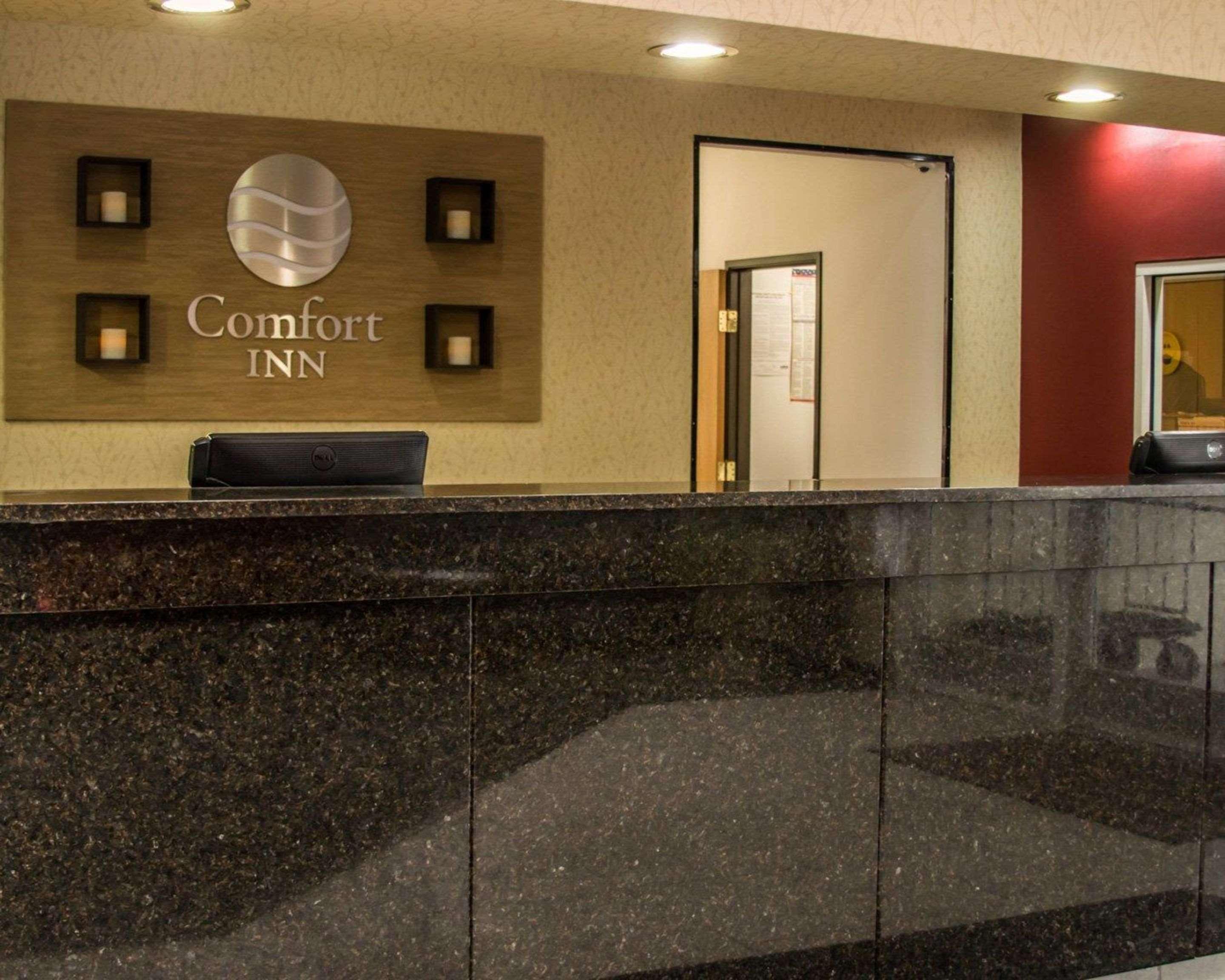Comfort Inn Birch Run Esterno foto