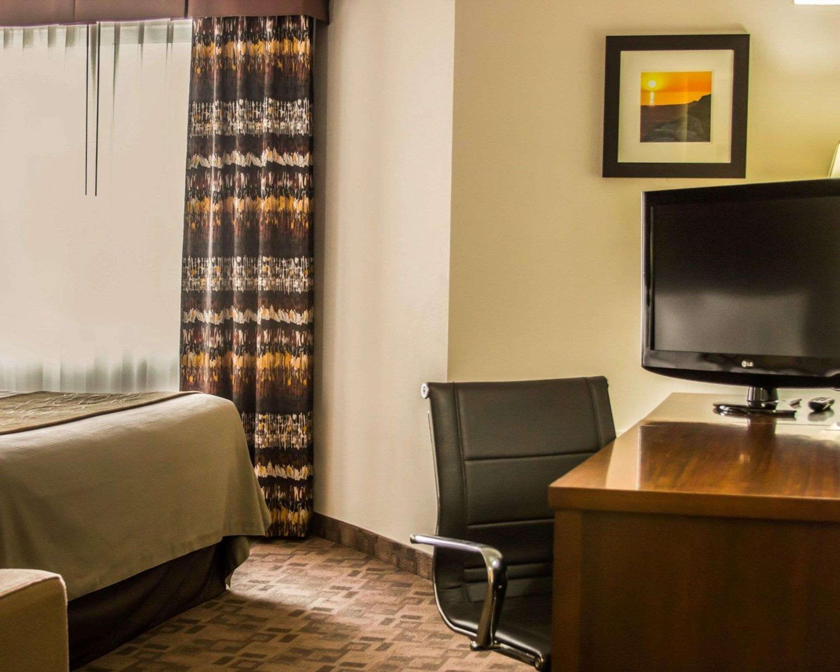Comfort Inn Birch Run Esterno foto