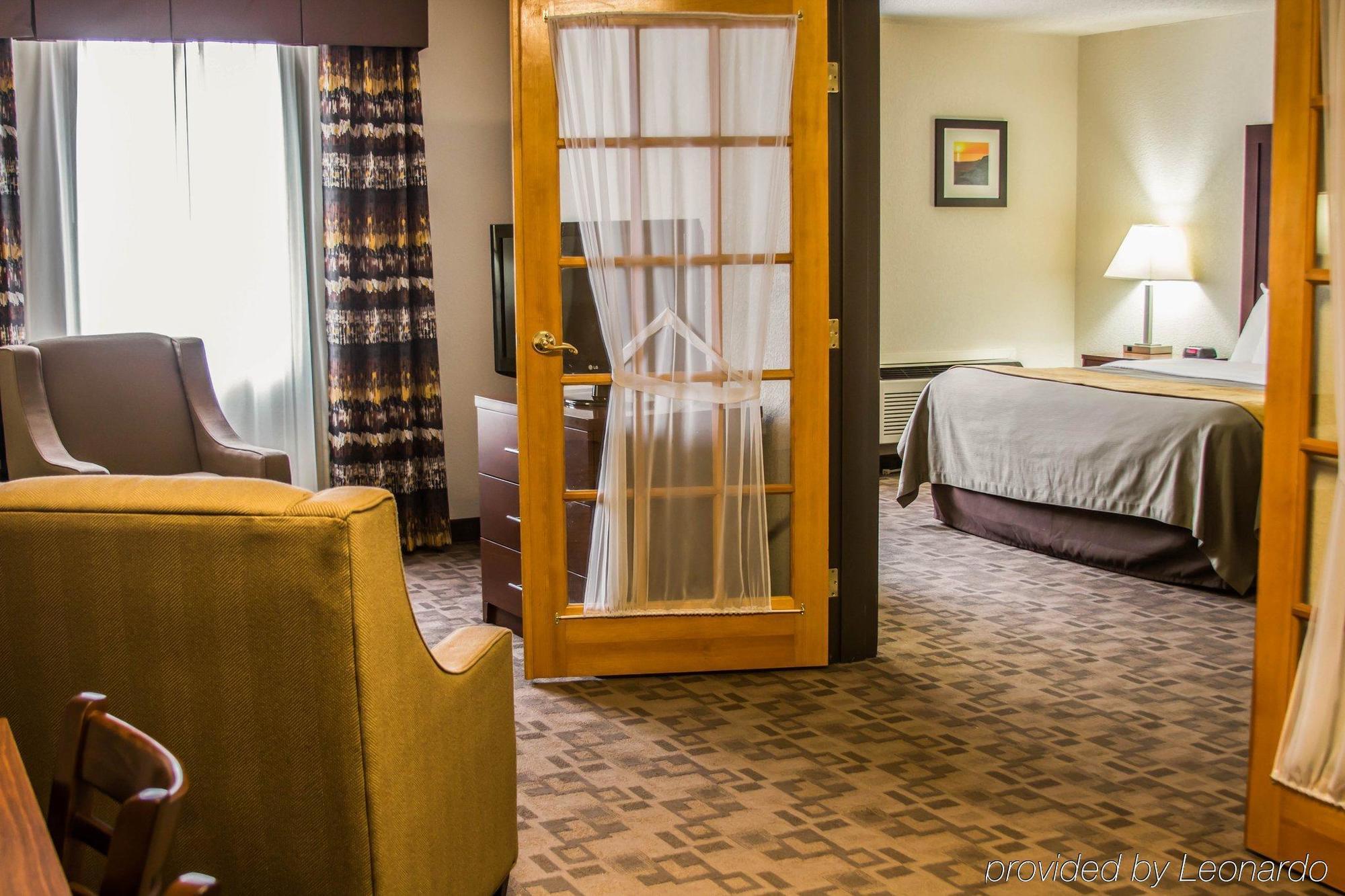 Comfort Inn Birch Run Esterno foto