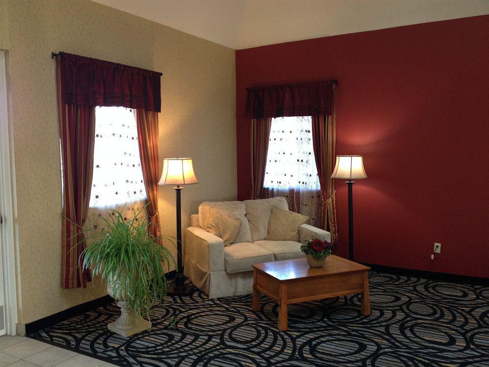 Comfort Inn Birch Run Esterno foto